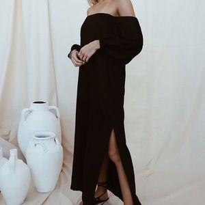 ✨ Exclusive! Black Maurie + Eve Acme Dress - NWT
